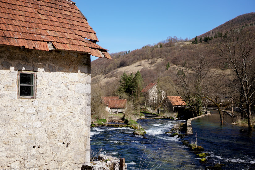 Selo Pljeva i rijeka Pliva / foto: Gerila