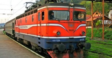 Šest sindikata podnijelo krivičnu prijavu protiv bivše uprave ŽRS Šest sindikata podnijelo krivičnu prijavu protiv bivše uprave ŽRS