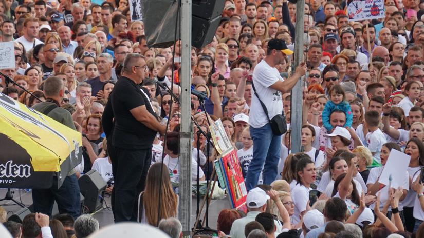 Muriz Memić na skupu "Pravda za Davida" u Banjaluci / FOTO: GERILA