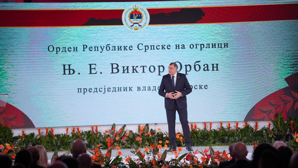 Milorad Dodik odlikovao Viktora Orbana