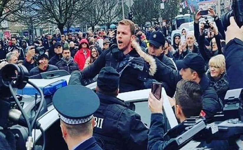 Hapšenje Draška Stanivukovića tokom protesta grupe "Pravda za Davida" u decembru 2018.godine